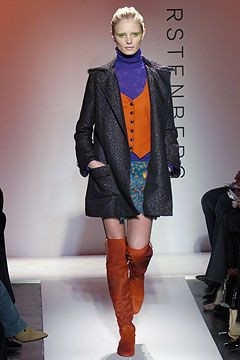 Diane Von Furstenberg fashion show for Autumn/Winter 2004