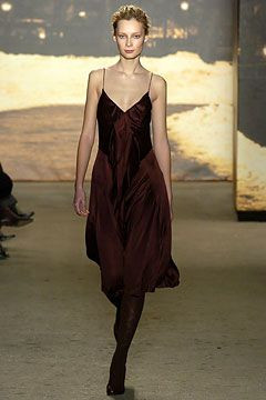 DKNY fashion show for Autumn/Winter 2004