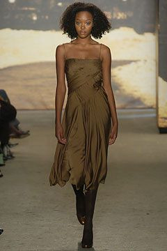 DKNY fashion show for Autumn/Winter 2004