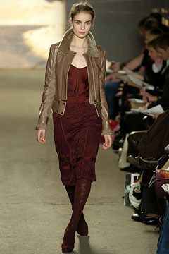 DKNY fashion show for Autumn/Winter 2004
