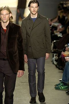 DKNY fashion show for Autumn/Winter 2004