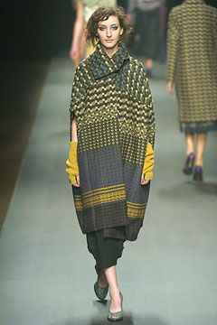 Dries van Noten fashion show for Autumn/Winter 2004