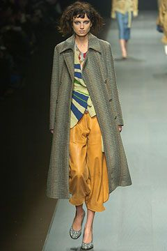 Dries van Noten fashion show for Autumn/Winter 2004