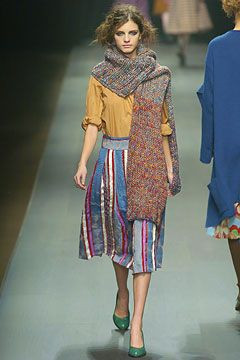 Dries van Noten fashion show for Autumn/Winter 2004