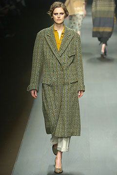 Dries van Noten fashion show for Autumn/Winter 2004