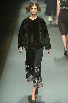Dries van Noten fashion show for Autumn/Winter 2004