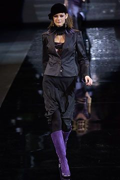 Emporio Armani fashion show for Autumn/Winter 2004