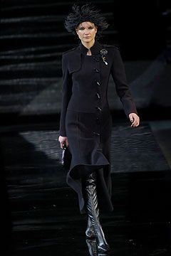 Giorgio Armani fashion show for Autumn/Winter 2004