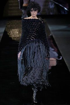 Giorgio Armani fashion show for Autumn/Winter 2004