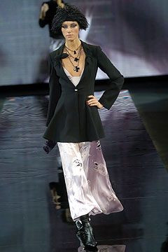 Giorgio Armani fashion show for Autumn/Winter 2004
