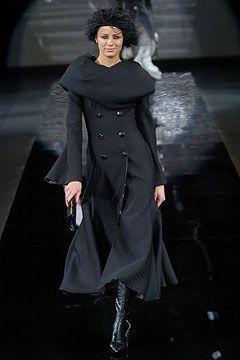 Giorgio Armani fashion show for Autumn/Winter 2004