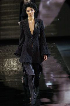 Giorgio Armani fashion show for Autumn/Winter 2004