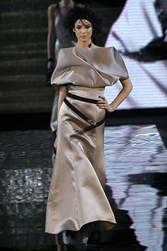 Giorgio Armani fashion show for Autumn/Winter 2004
