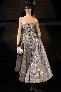 Giorgio Armani fashion show for Autumn/Winter 2004