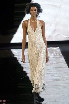 Giorgio Armani fashion show for Autumn/Winter 2004