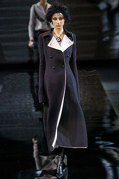 Giorgio Armani fashion show for Autumn/Winter 2004