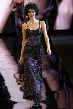 Giorgio Armani fashion show for Autumn/Winter 2004