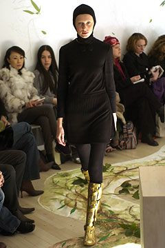 Imitation of Christ fashion show for Autumn/Winter 2004