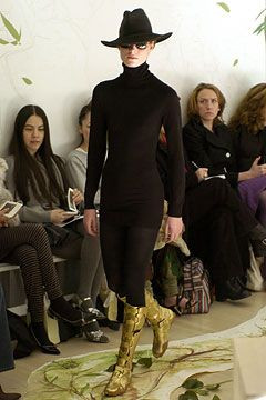 Imitation of Christ fashion show for Autumn/Winter 2004