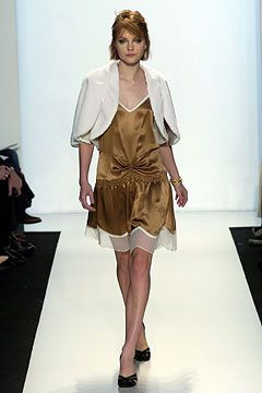 Jeffrey Chow fashion show for Autumn/Winter 2004