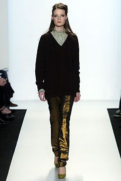 Jeffrey Chow fashion show for Autumn/Winter 2004