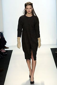 Jeffrey Chow fashion show for Autumn/Winter 2004