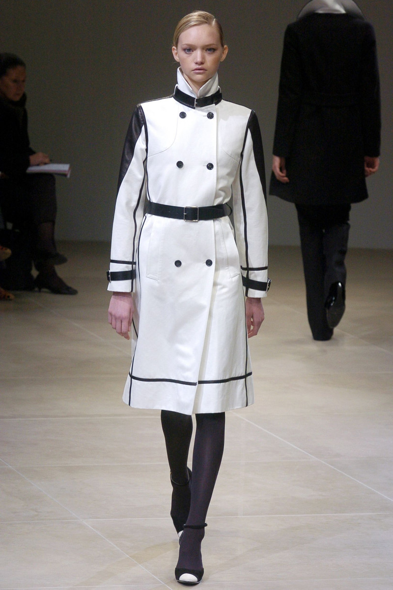 Jil Sander fashion show for Autumn/Winter 2004