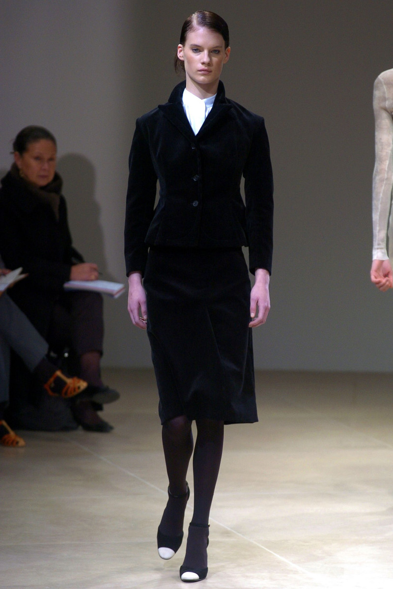 Jil Sander fashion show for Autumn/Winter 2004