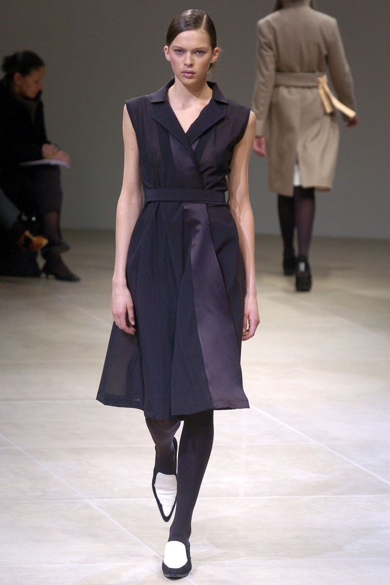 Jil Sander fashion show for Autumn/Winter 2004