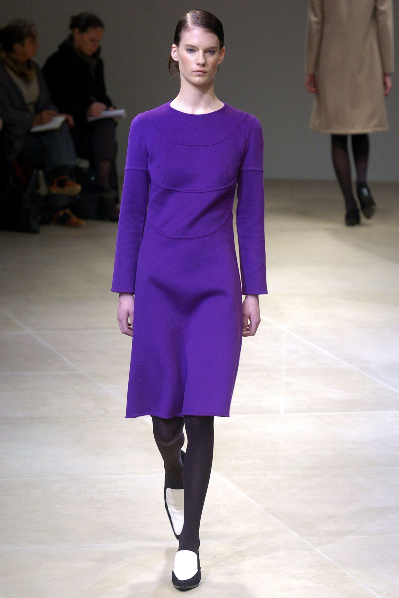 Jil Sander fashion show for Autumn/Winter 2004