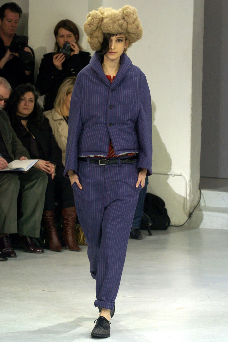 Junya Watanabe fashion show for Autumn/Winter 2004