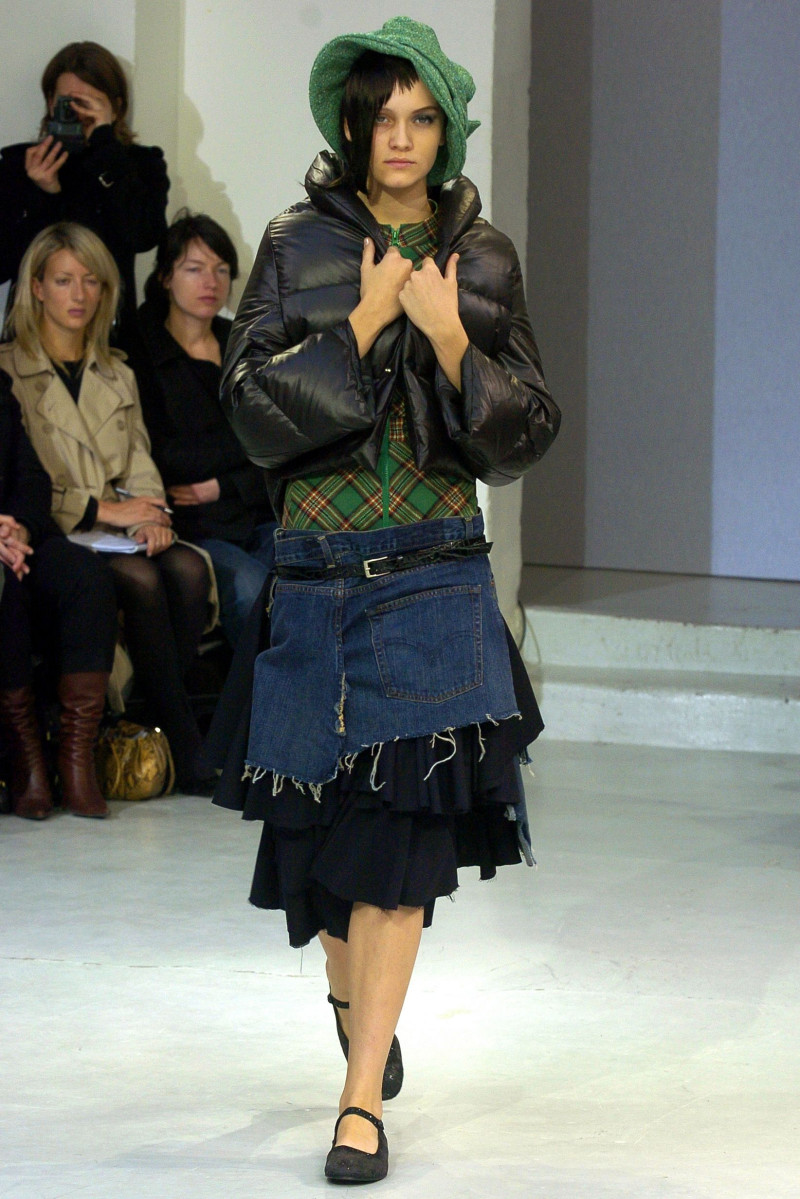 Junya Watanabe fashion show for Autumn/Winter 2004