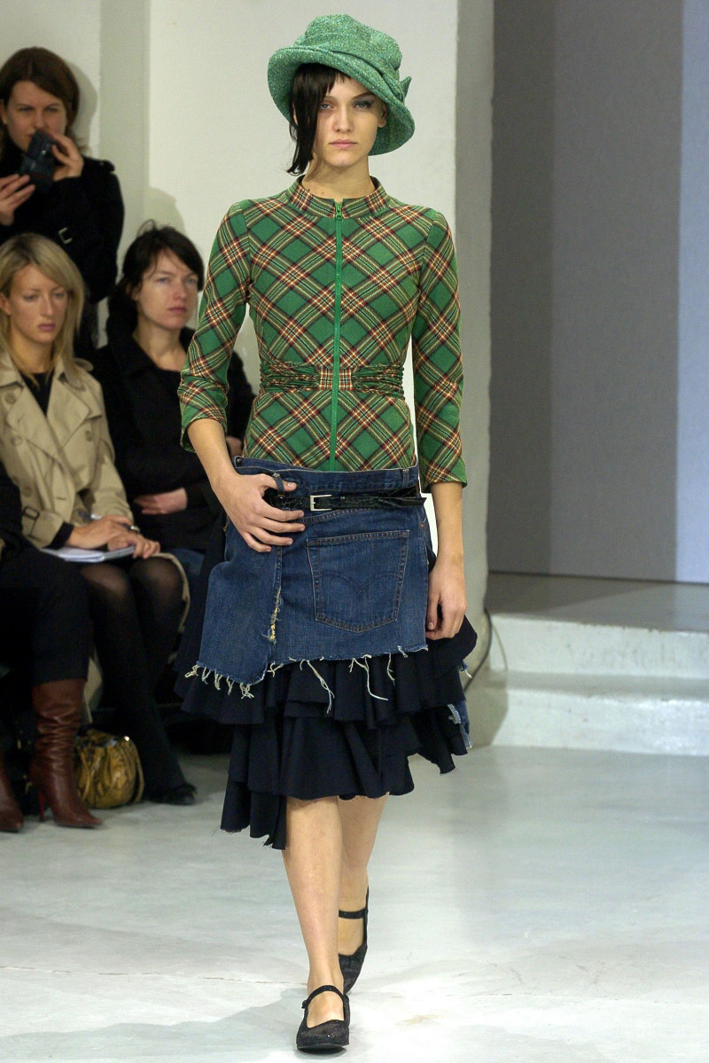 Junya Watanabe fashion show for Autumn/Winter 2004