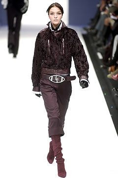 Lagerfeld Gallery fashion show for Autumn/Winter 2004