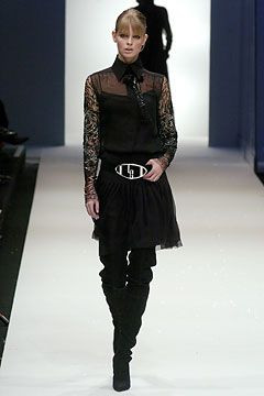 Lagerfeld Gallery fashion show for Autumn/Winter 2004
