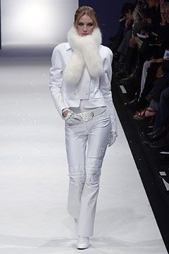Lagerfeld Gallery fashion show for Autumn/Winter 2004
