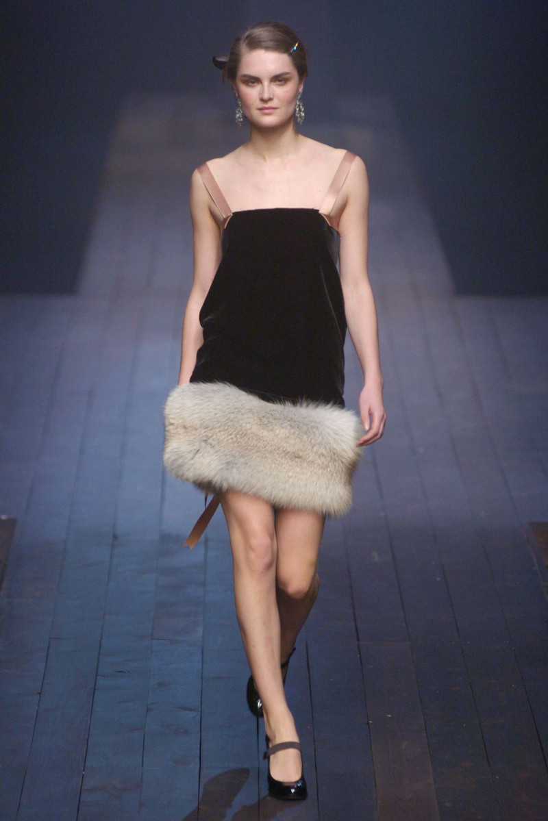 Lanvin fashion show for Autumn/Winter 2004