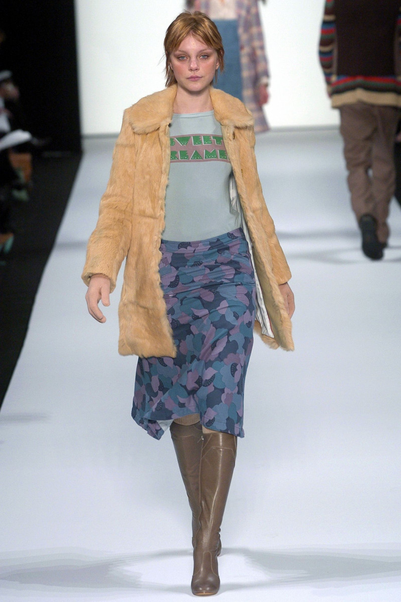 Marc by Marc Jacobs fashion show for Autumn/Winter 2004