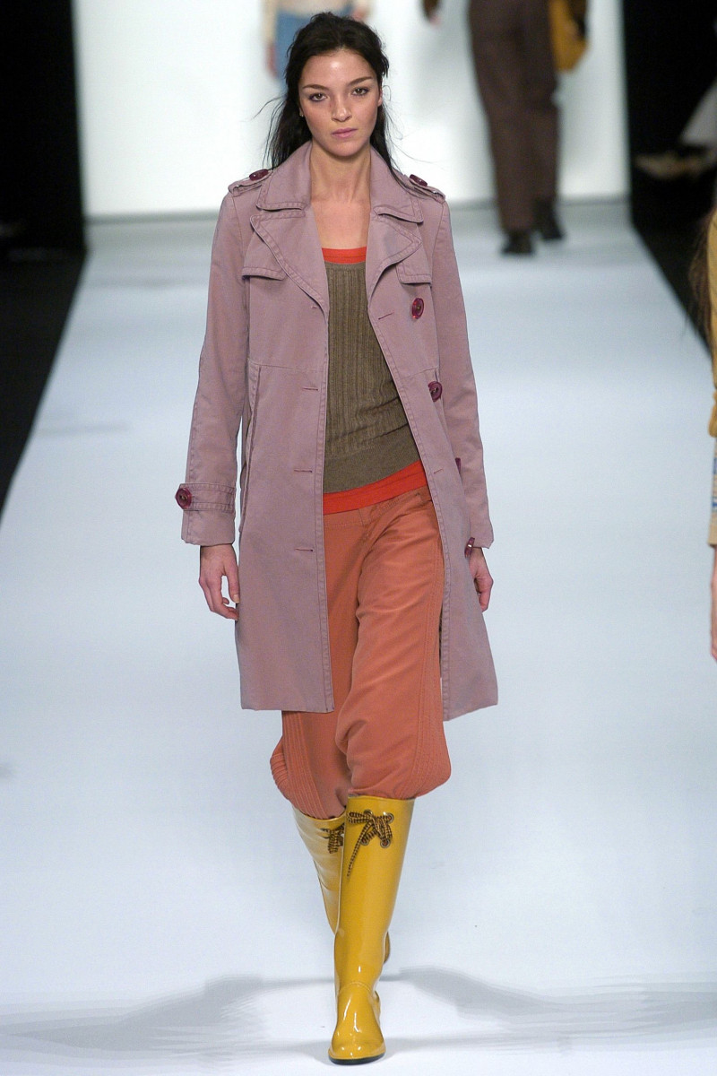 Marc by Marc Jacobs fashion show for Autumn/Winter 2004