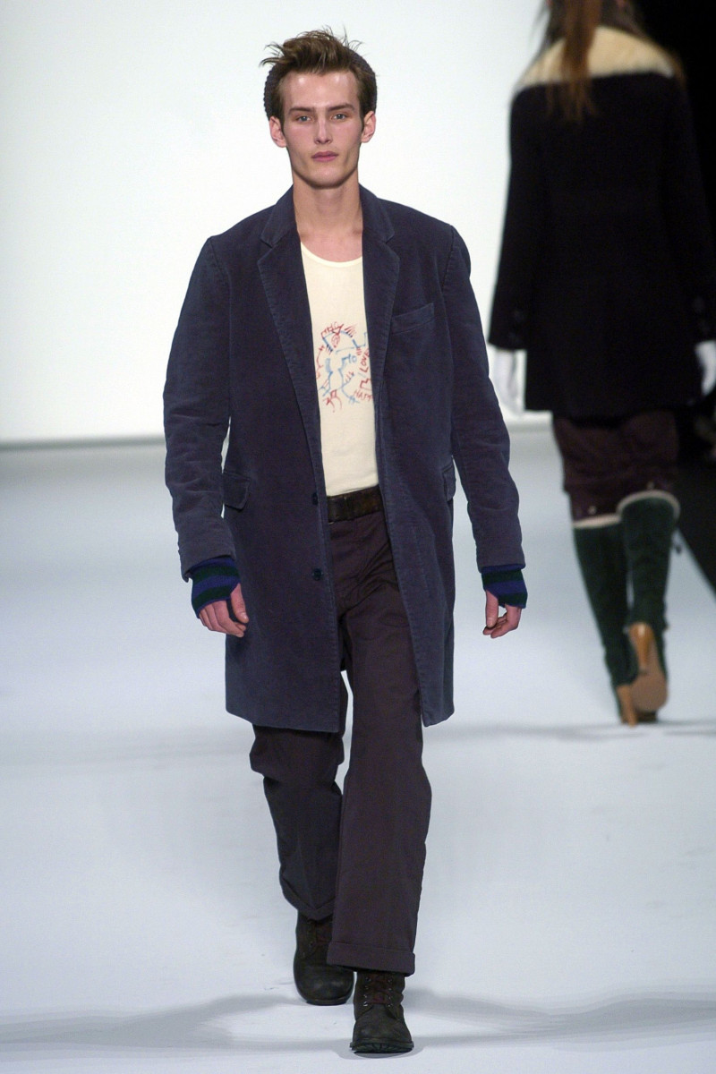 Marc by Marc Jacobs fashion show for Autumn/Winter 2004
