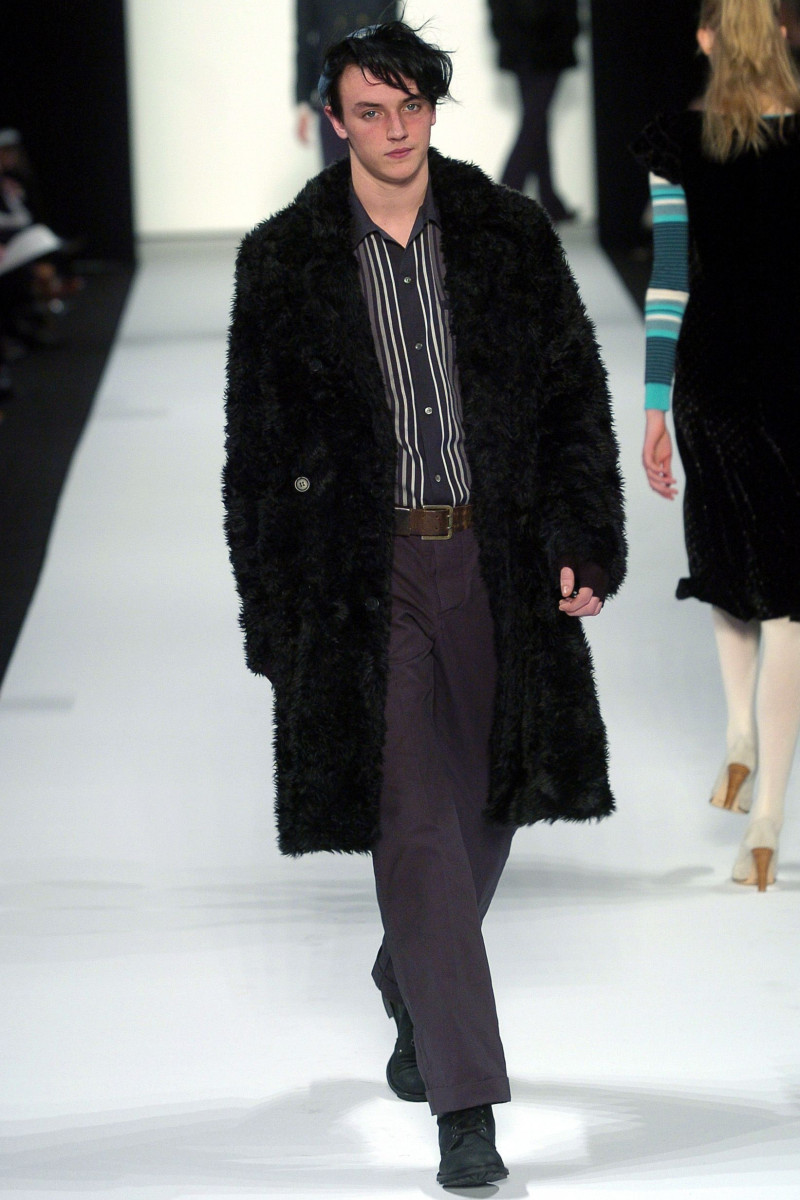 Marc by Marc Jacobs fashion show for Autumn/Winter 2004