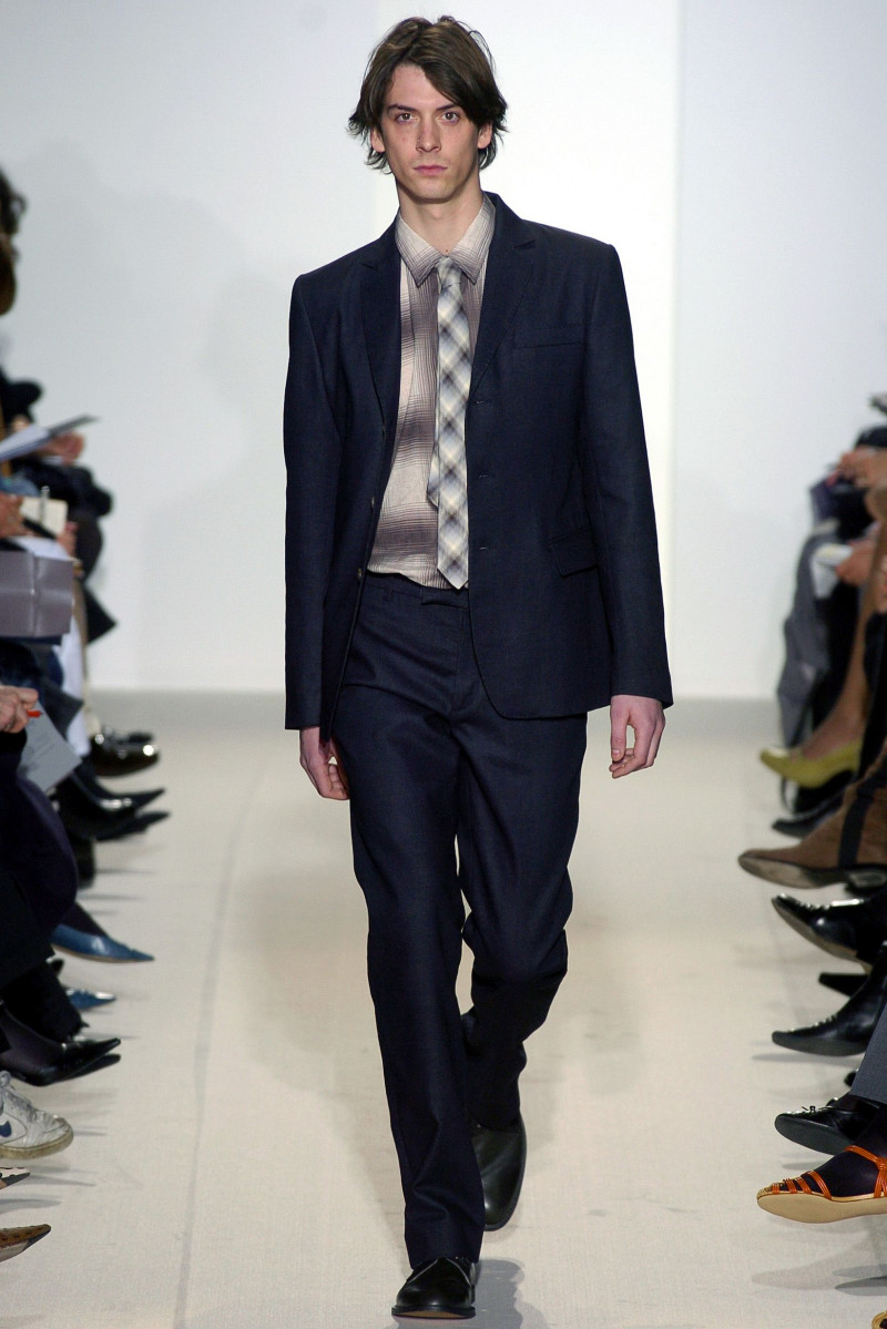 Marni fashion show for Autumn/Winter 2004