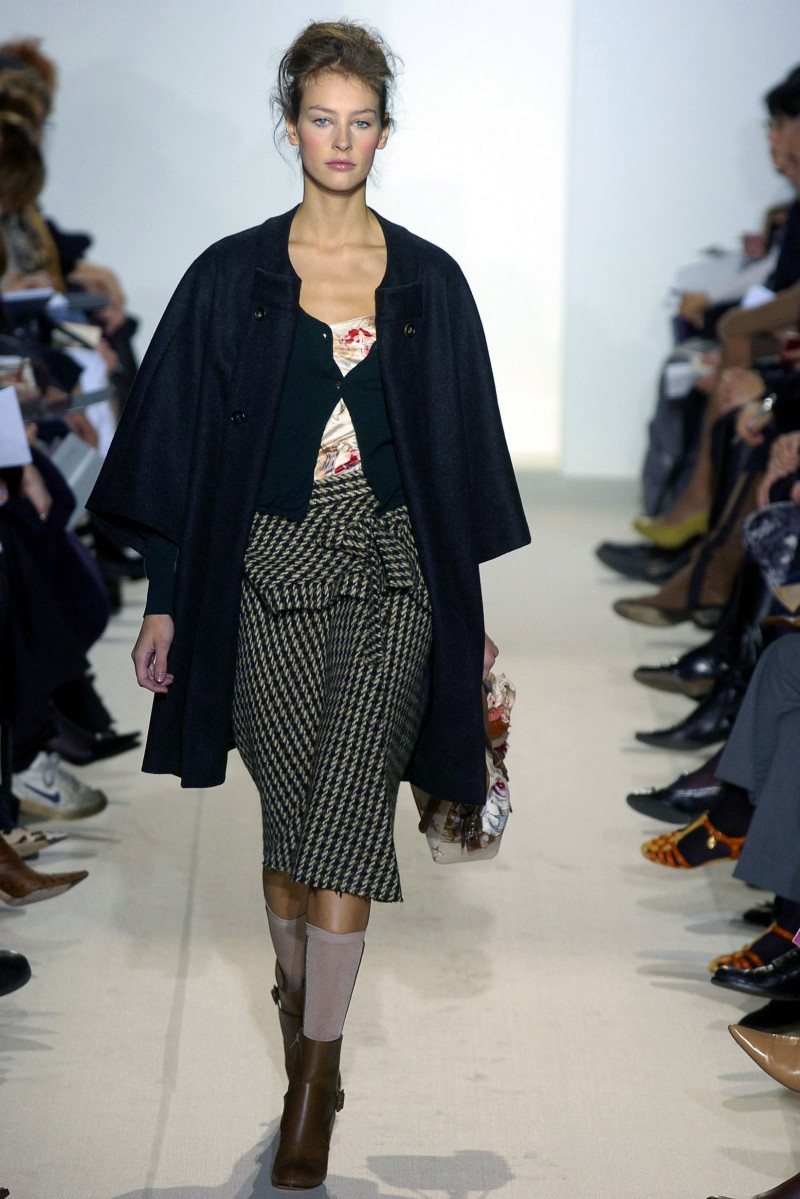 Marni fashion show for Autumn/Winter 2004