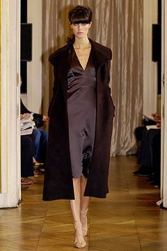 Martin Grant fashion show for Autumn/Winter 2004