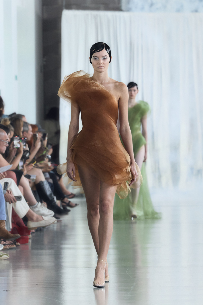 Lever Couture fashion show for Autumn/Winter 2025
