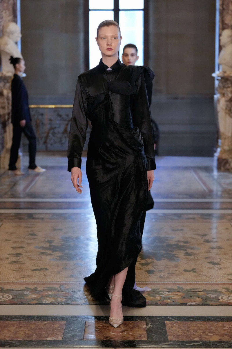 Peet Dullaert fashion show for Autumn/Winter 2025