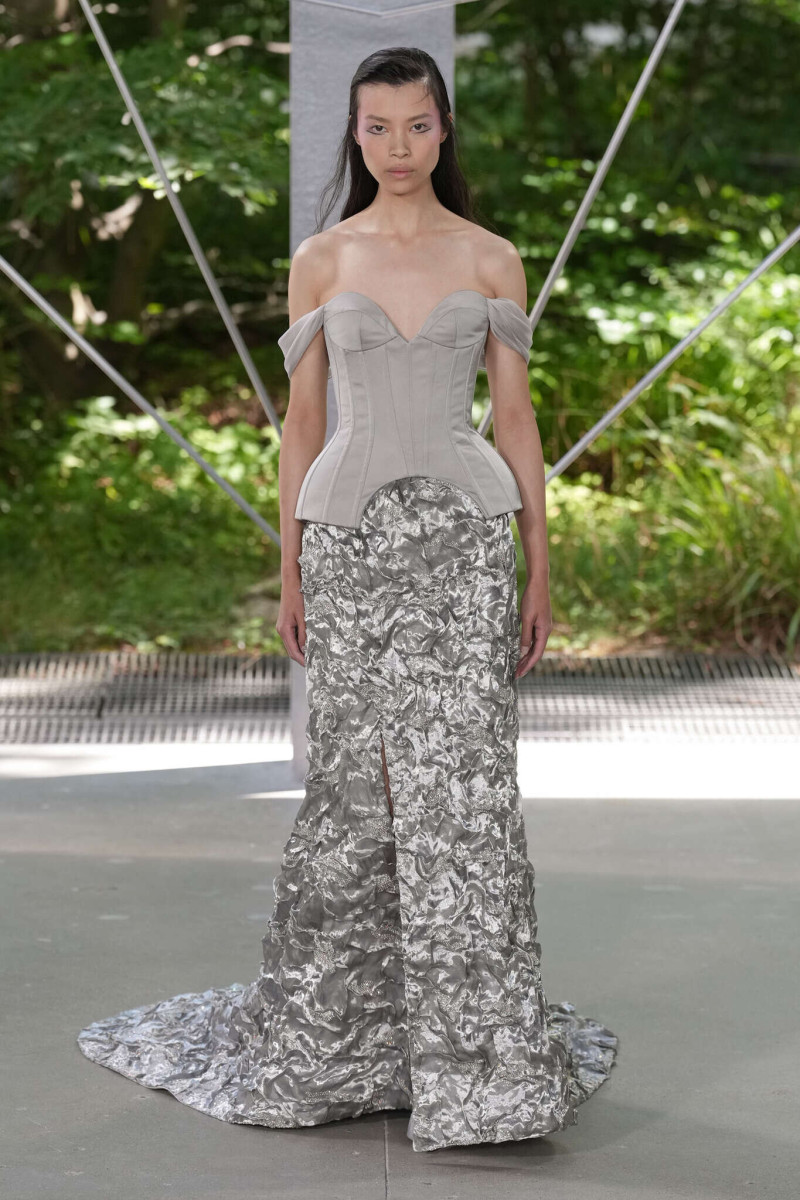 ArdAzAei fashion show for Autumn/Winter 2025
