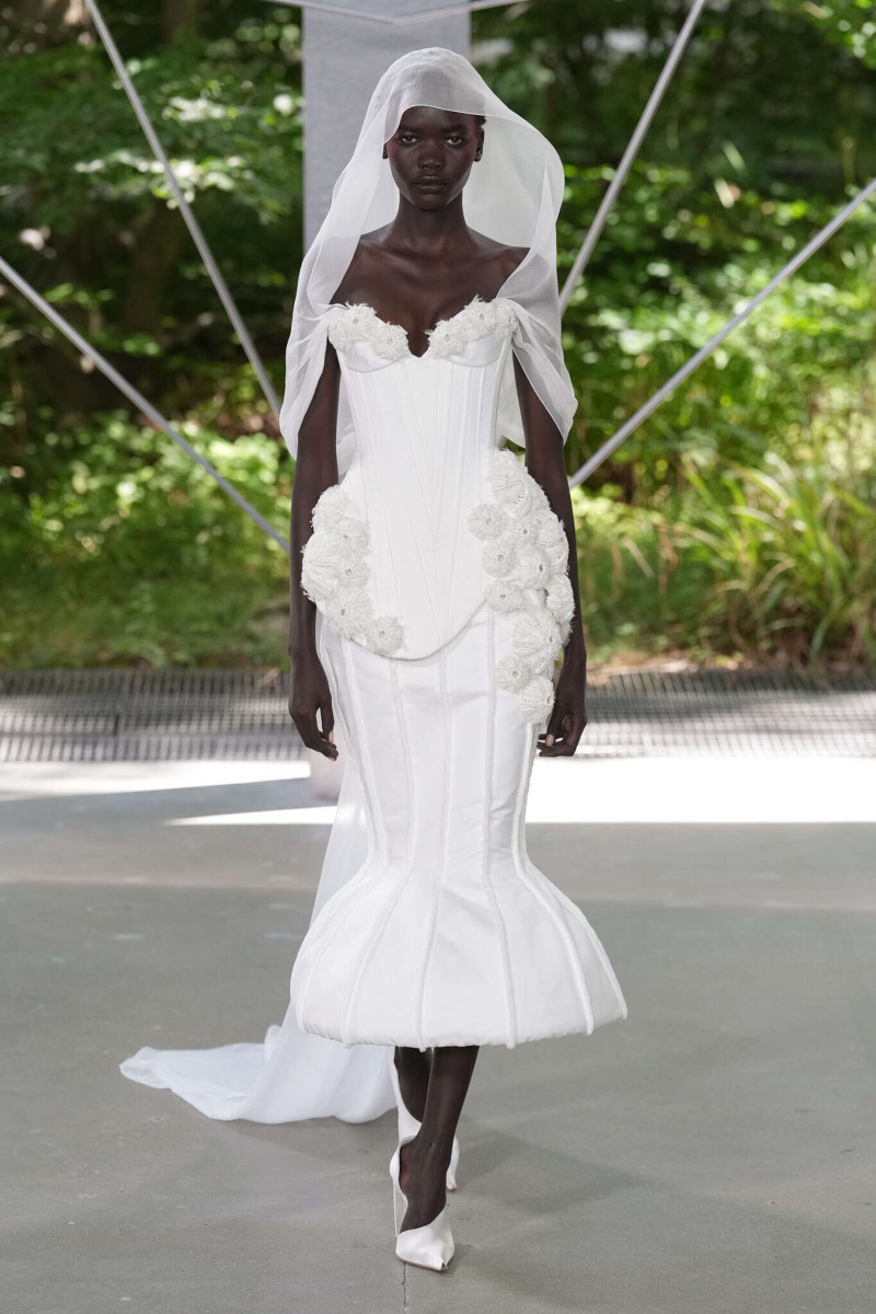ArdAzAei fashion show for Autumn/Winter 2025