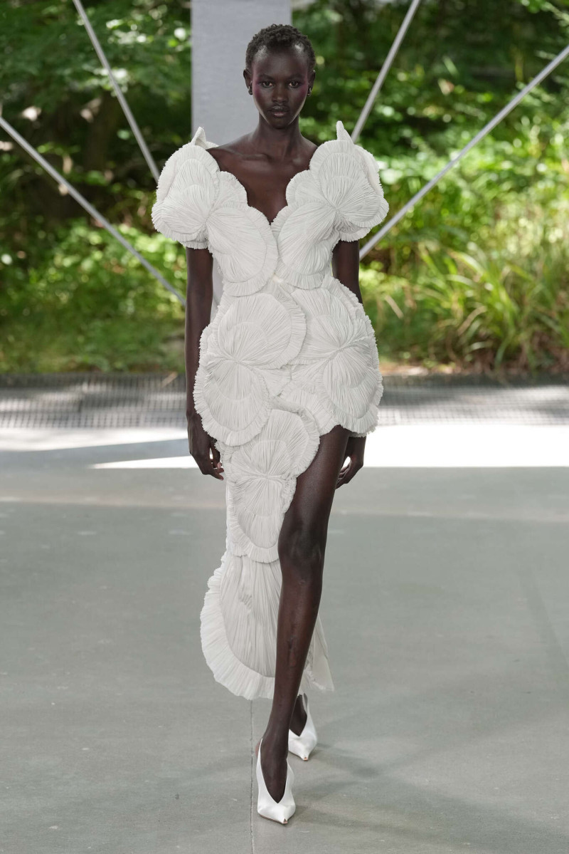 ArdAzAei fashion show for Autumn/Winter 2025