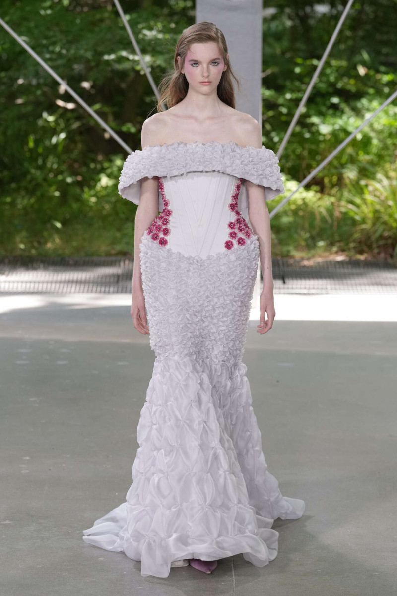 ArdAzAei fashion show for Autumn/Winter 2025